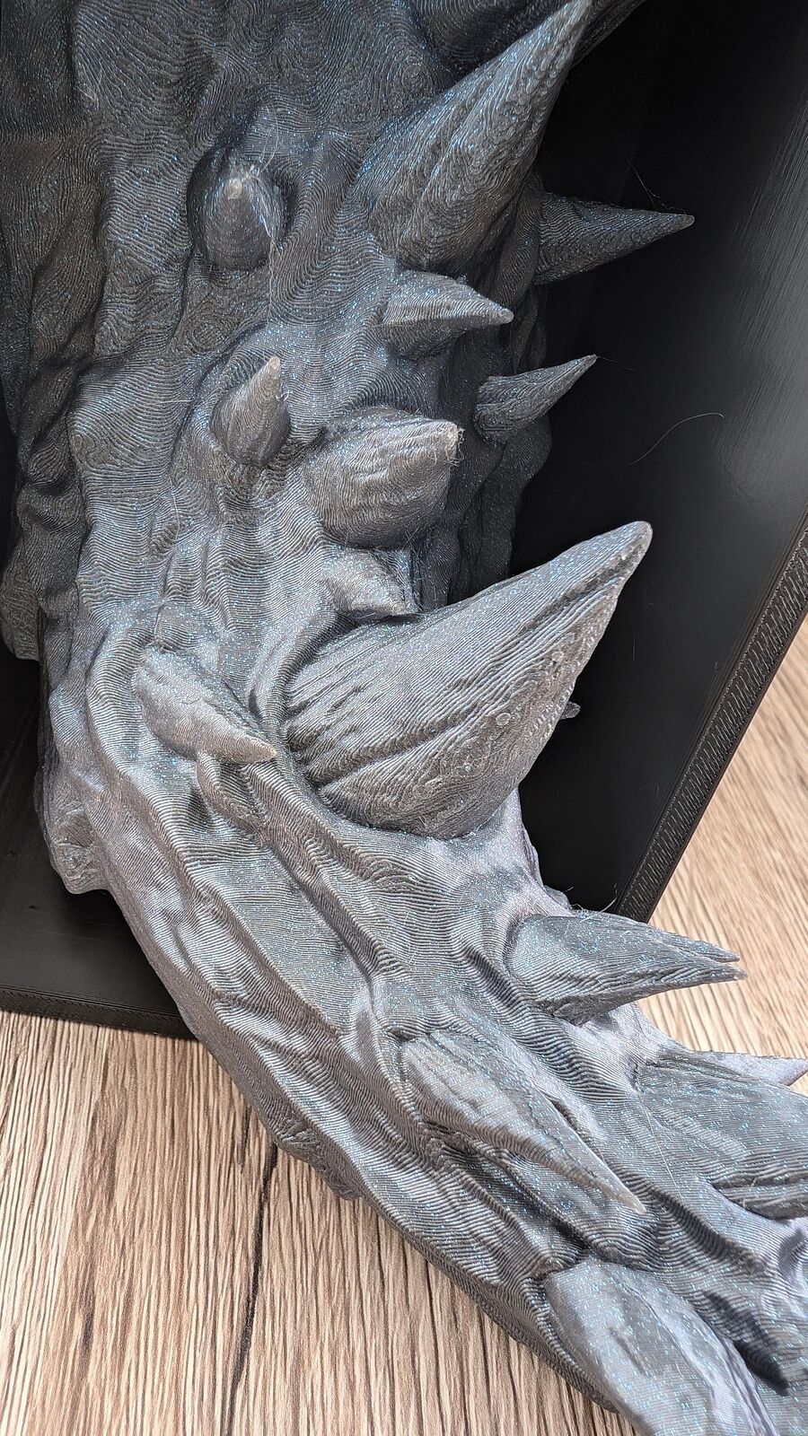 Dragon Tail Book Nook | Fantasy Reader | Book Reader | Fantasy book Inspired | a