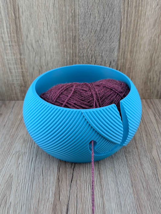 The "Yarn Ball" Knitting Bowl | Textured Yarn Guide