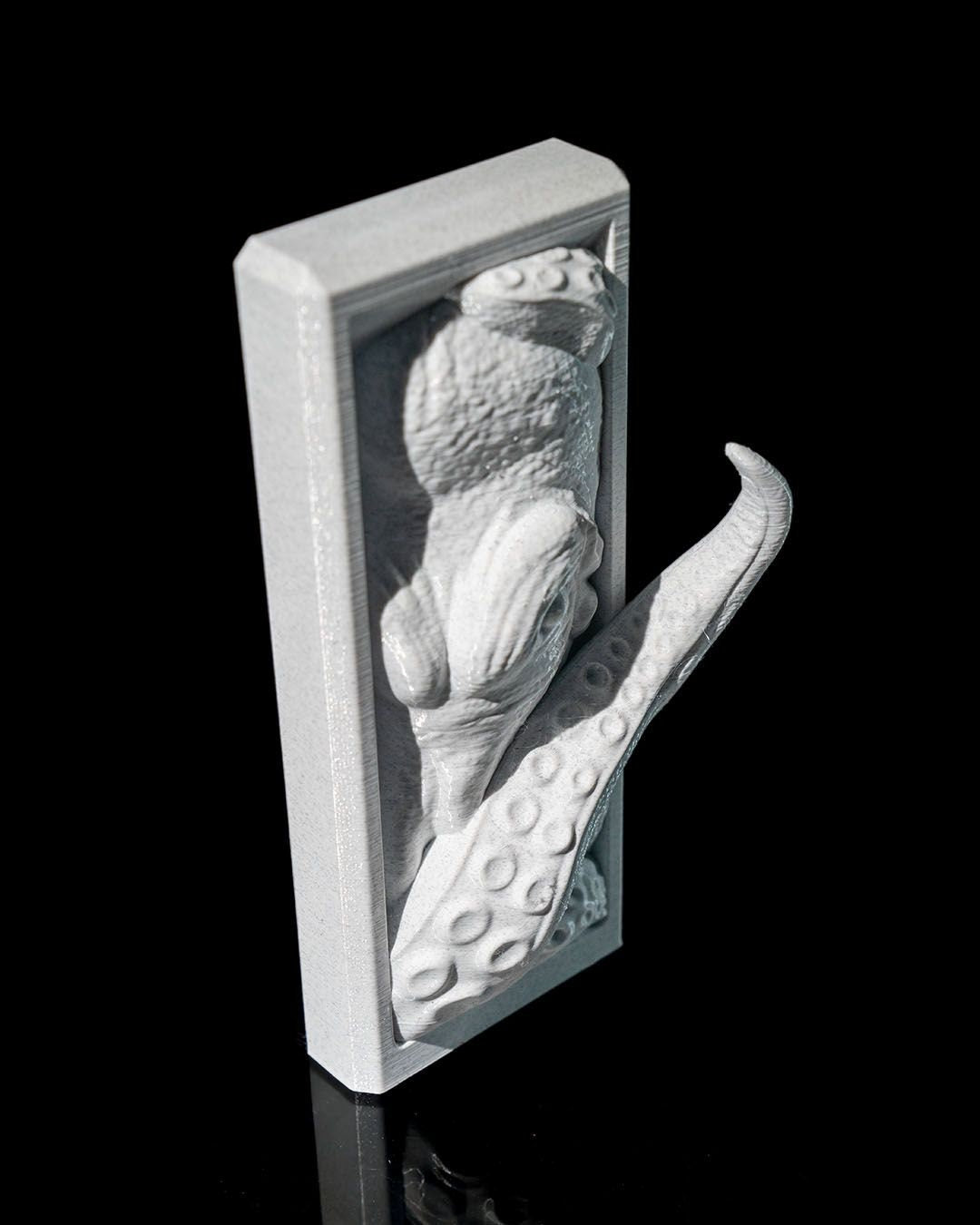 Kraken Bookend and Wall Art | 3D Printed Nautical Decor | Sea Creature Bookshelf Support | Mythical Oceanic Home Accent