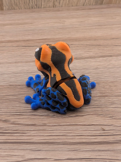 Mini Poison Dart Frog, 3D printed by KC3DPrints – view 4