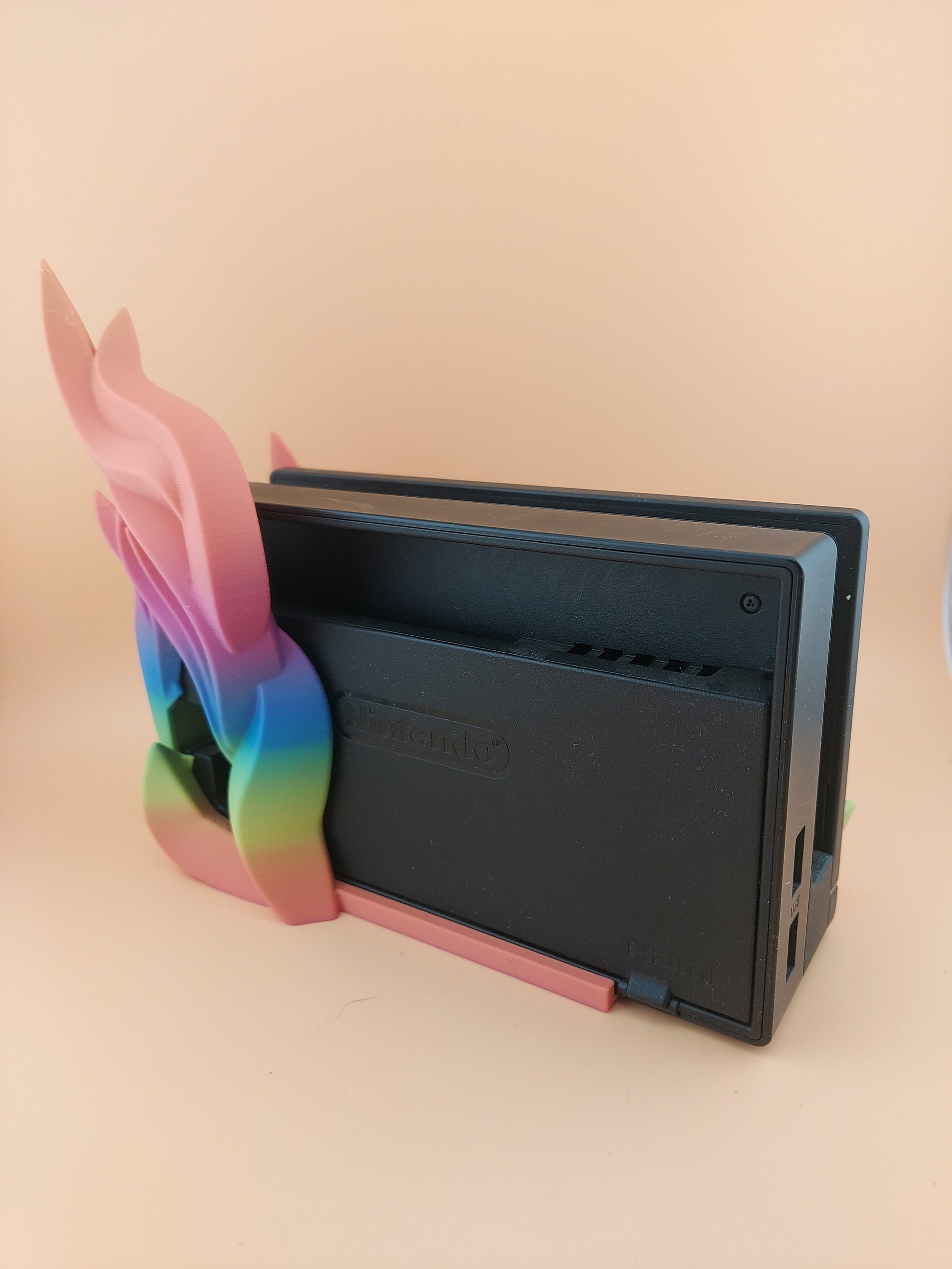 Flame Switch Holder| Crystals | Nintendo Switch | Gaming | Gamers Storage | Eye-catching Design | 3D Printed