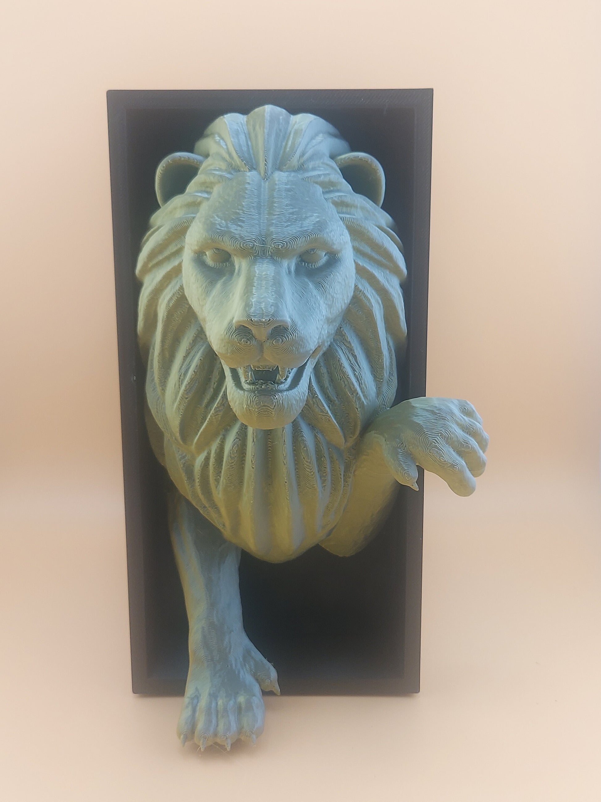 Lion Book Nook | Fantiasy Reader | Book Reader | Animal Kingdom | 3D Printed | Gifts