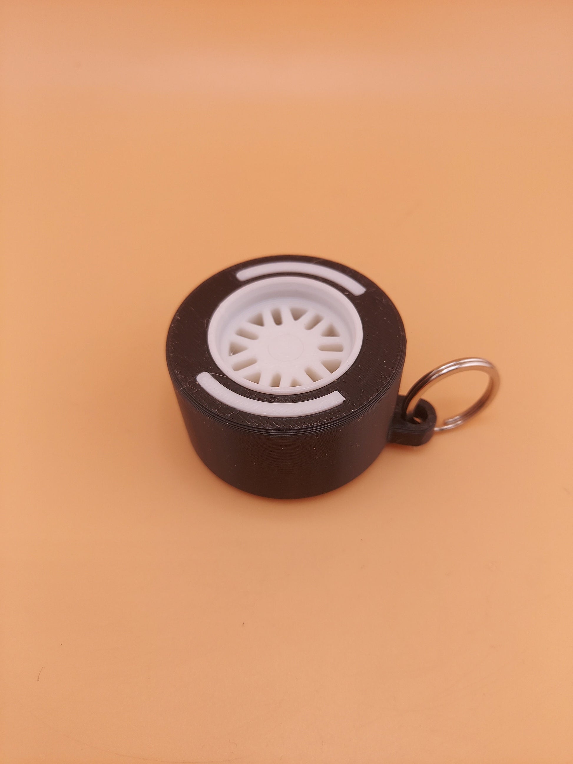 Wheel Keychain / Keychain / Wheel / Food / Vehicle Keychain