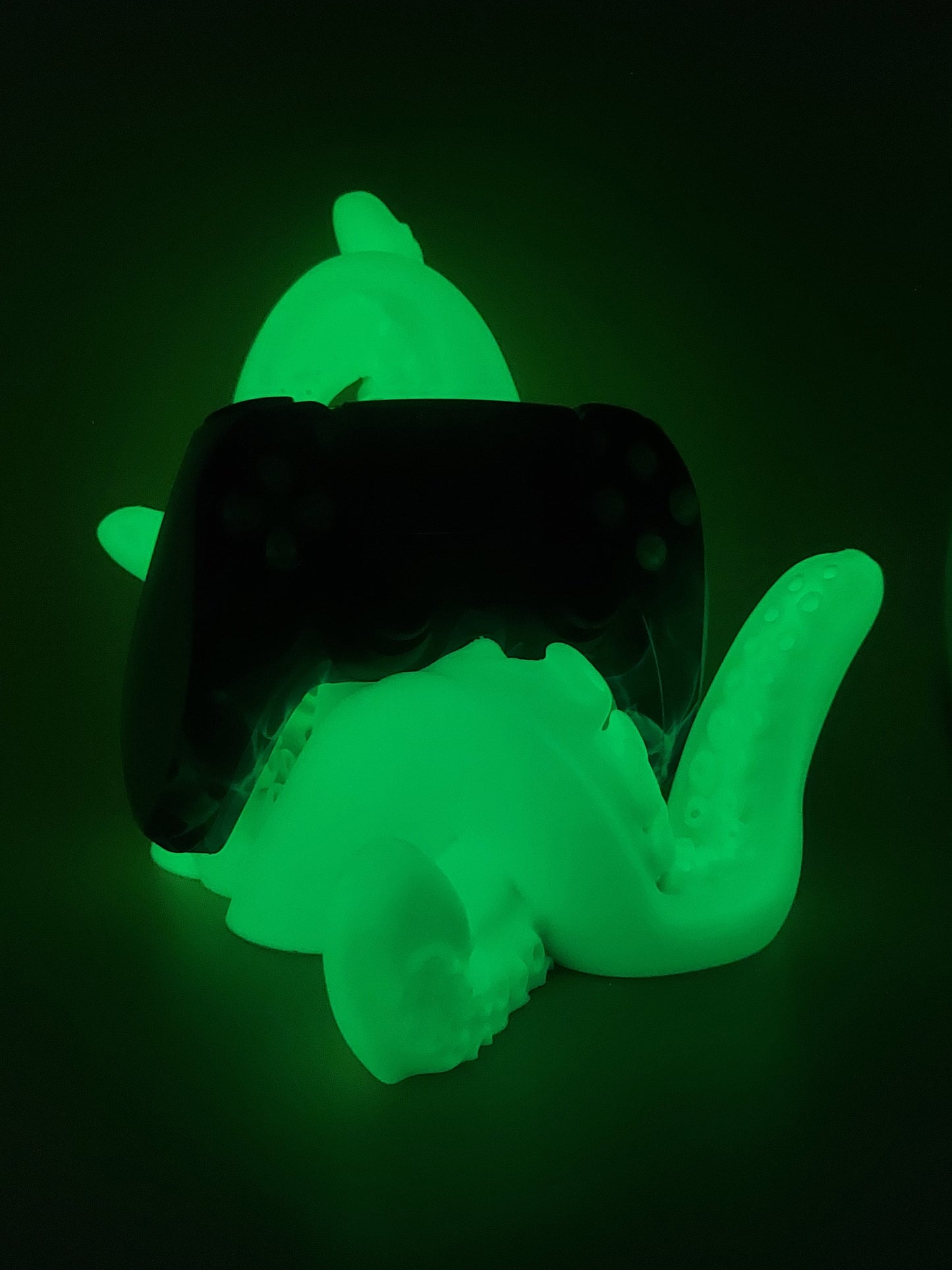 Tentacle Controller Holder | Crystals | Controller | Gaming | Gamers Storage | Eye-catching Design | 3D Printed
