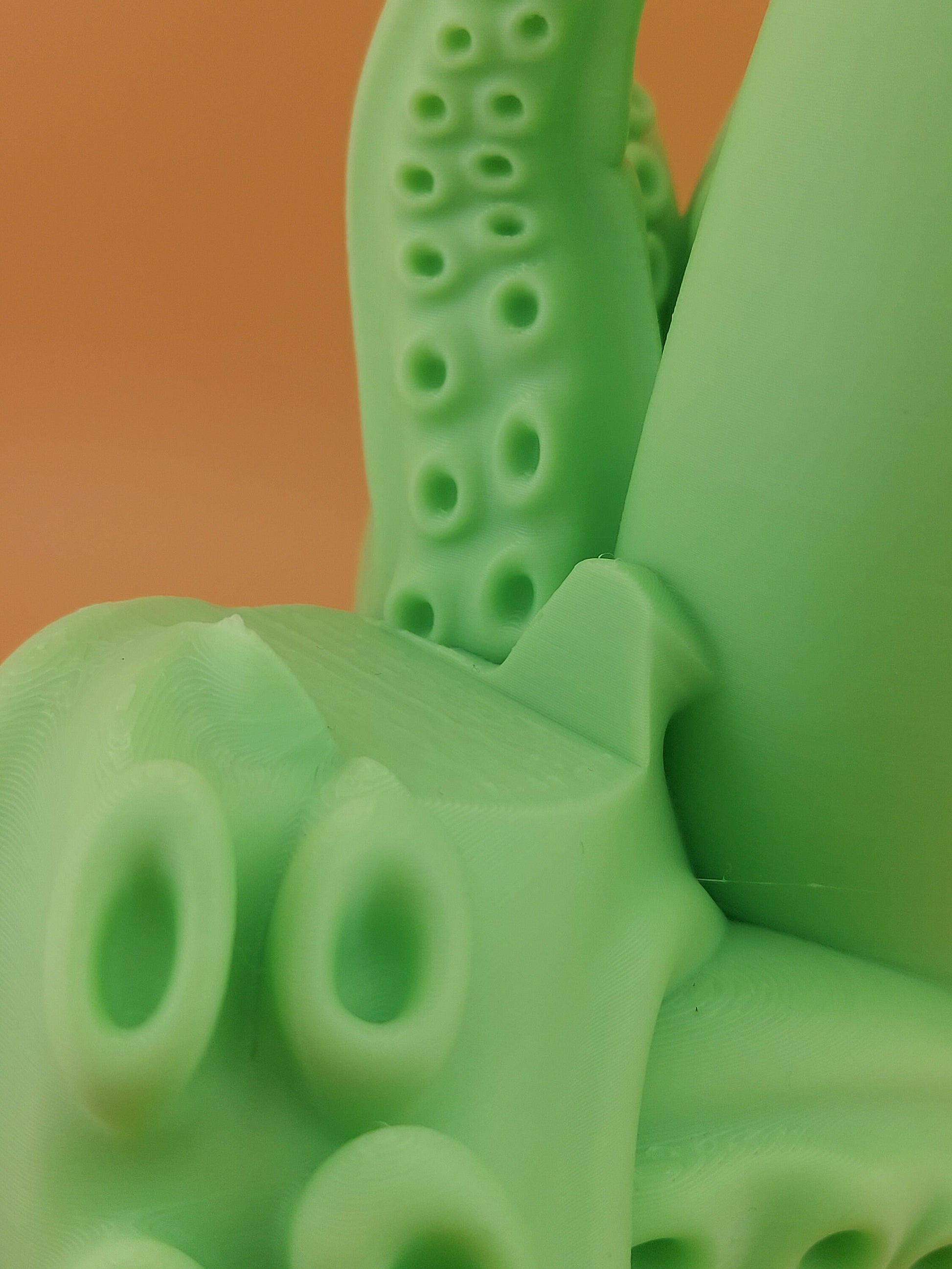 Tentacle Controller Holder | Crystals | Controller | Gaming | Gamers Storage | Eye-catching Design | 3D Printed