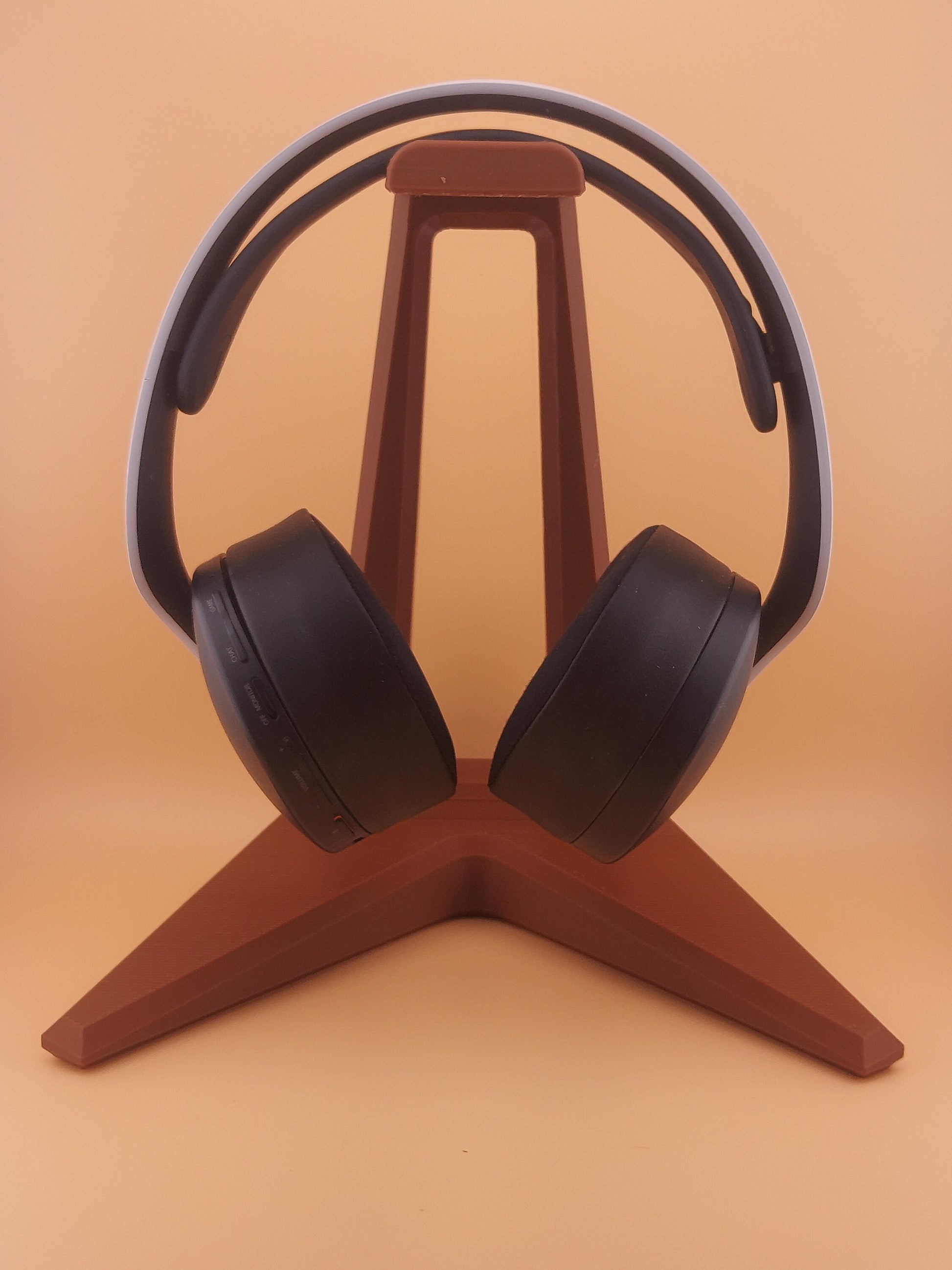 The Ultimate Modern Headset Stand - A Stylish Solution for Organizing Your Workspace