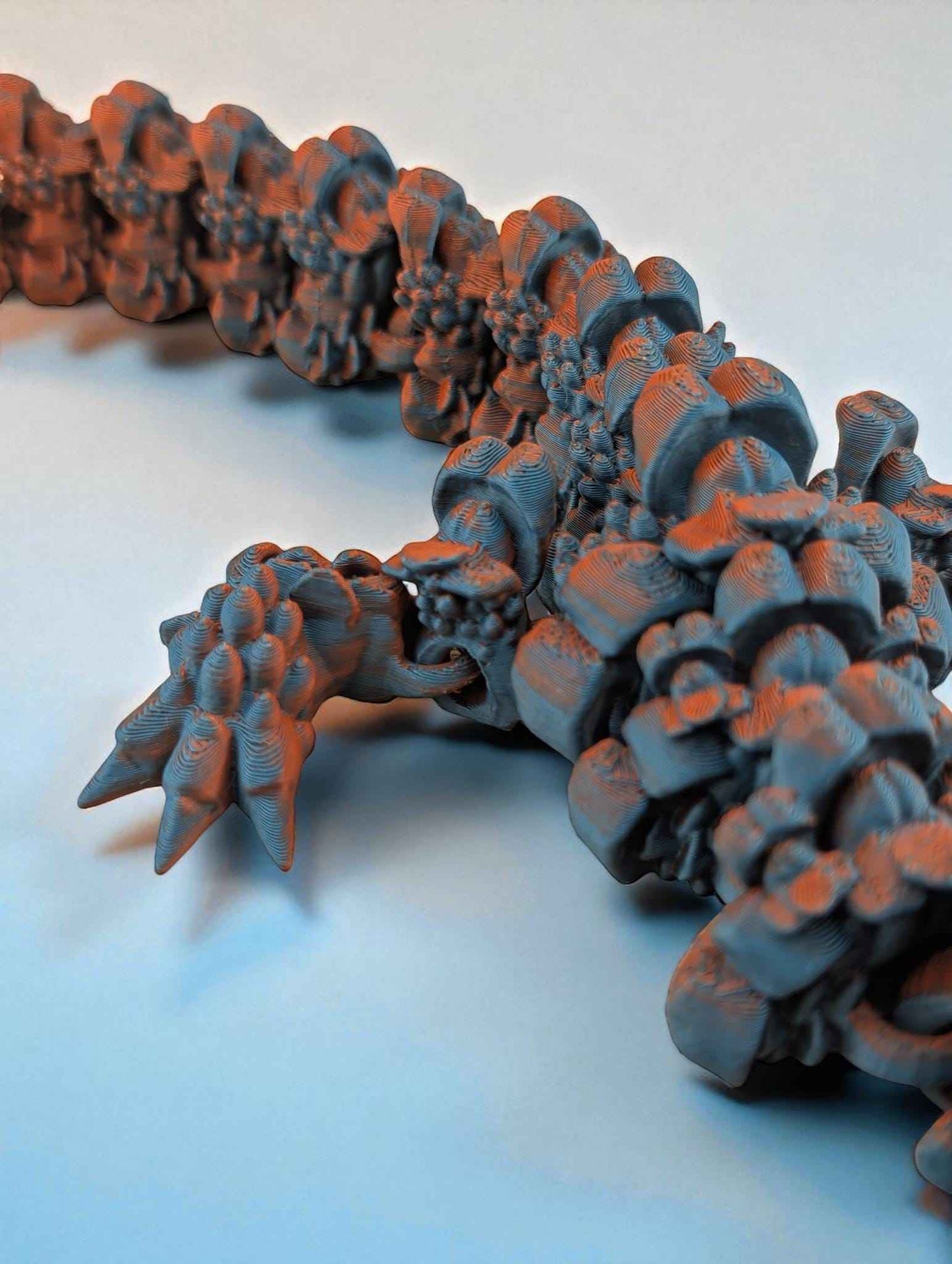Snapdragon: Articulated Toy, Fidget Desk Decor, Colorful two tone matte design
